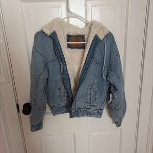 American Eagle Outfitters Blue Jean Jacket with Cream Lining